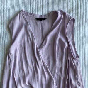 Beautiful flowy lavender blouse Banana Republic